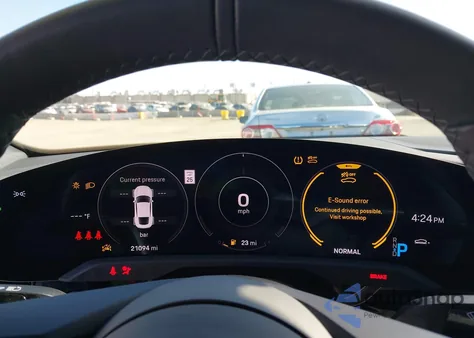 2024 Porsche Taycan from USA, damaged, VIN WP0AA2Y17RSA11446